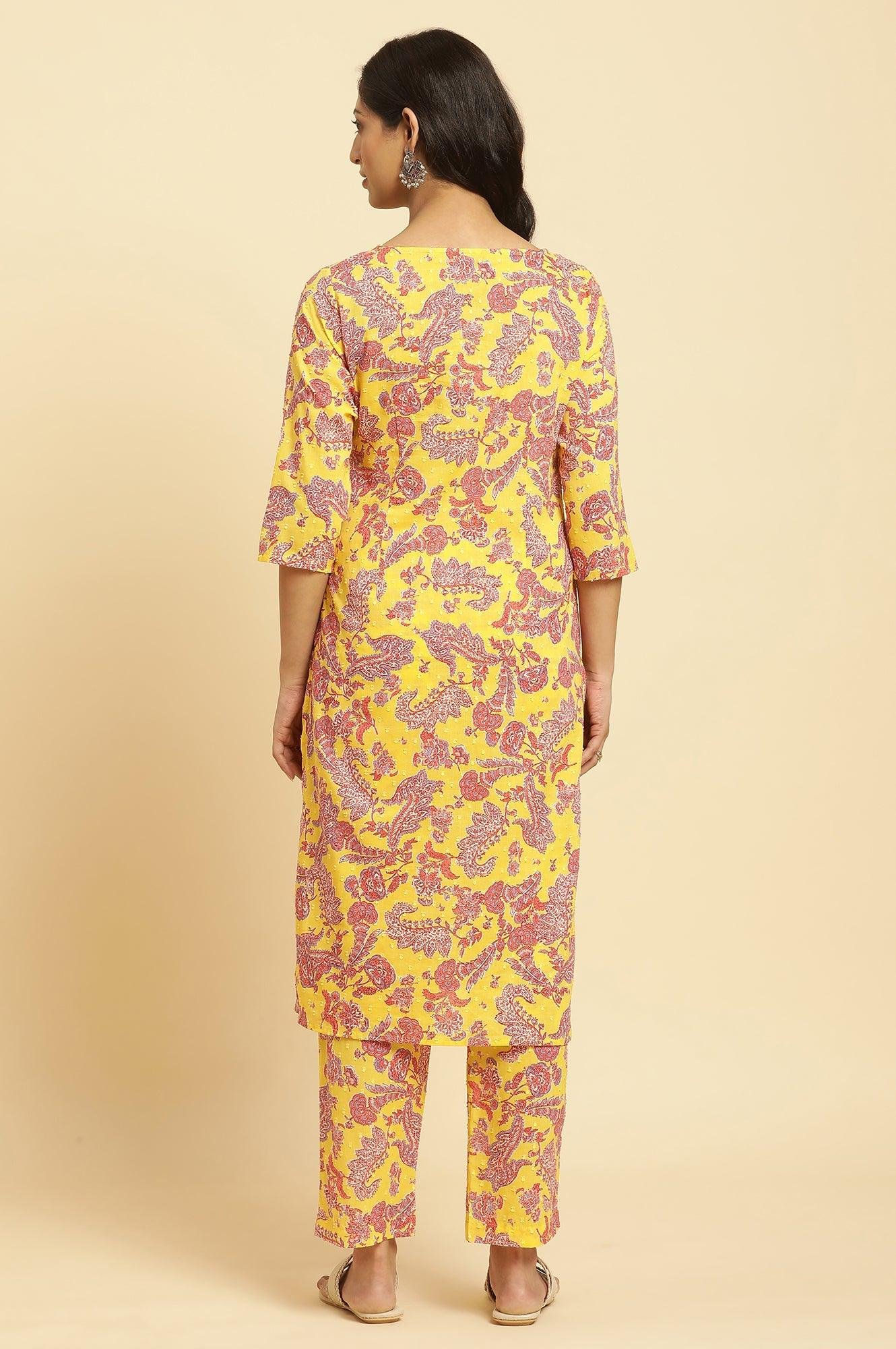 Yellow Floral Printed Cotton Kurta And Pants Co-Ord Set - Image 3