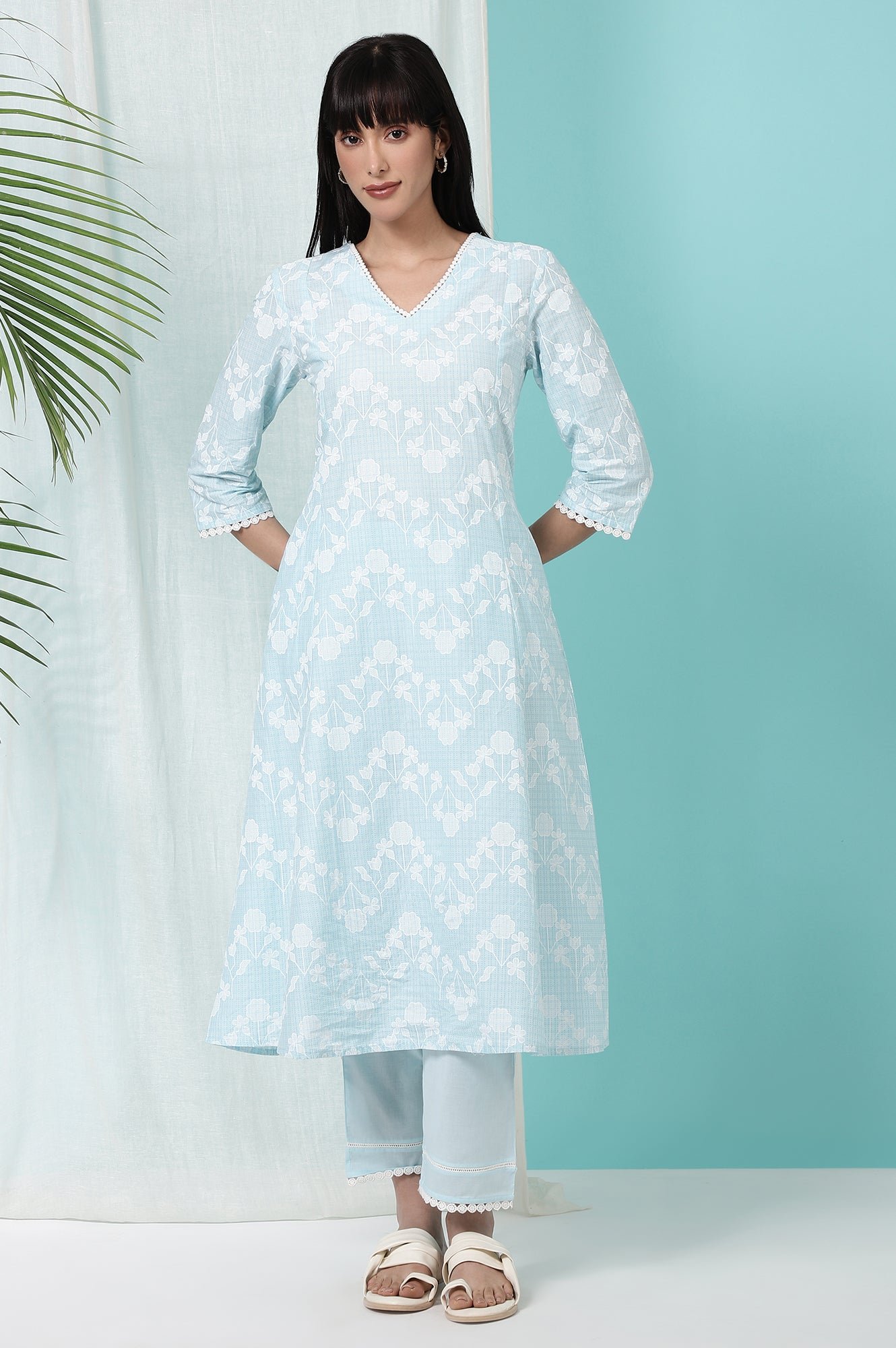 Sky Blue Floral Printed Pure Cotton Straight Kurta and Pants Co-ord Set - Image 7